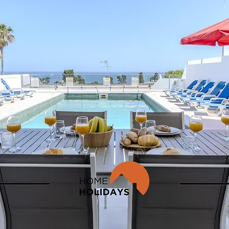 Holiday home #285 Sea View Jacuzzi & Large Pool *