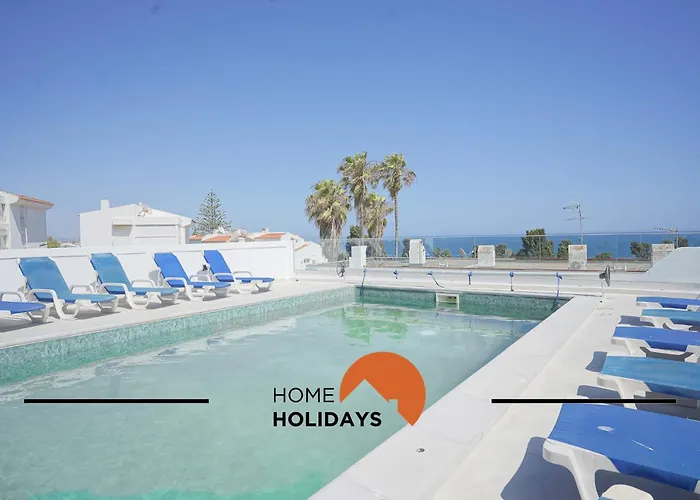 Holiday home #285 Sea View Jacuzzi & Large Pool