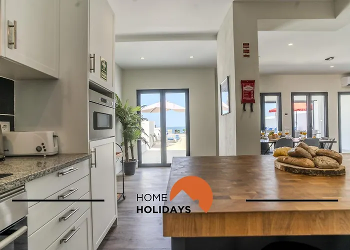 #285 Sea View Jacuzzi & Large Pool Albufeira