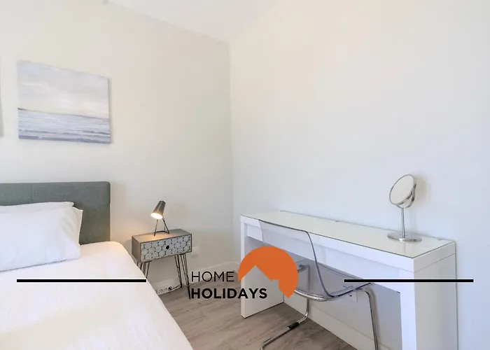 #285 Sea View Jacuzzi & Large Pool Holiday home Albufeira