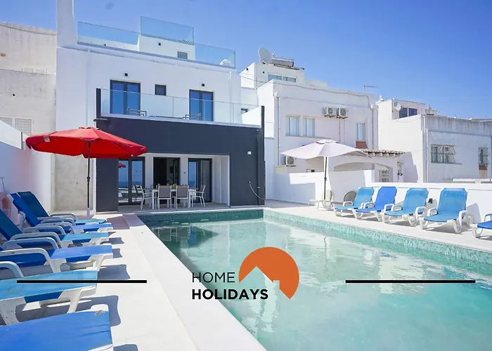 Holiday home #285 Sea View Jacuzzi & Large Pool