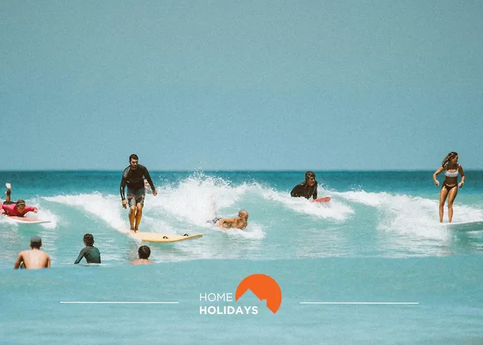 #285 Sea View Jacuzzi & Large Pool Holiday home *