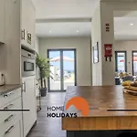#285 Sea View Jacuzzi & Large Pool Албуфейра
